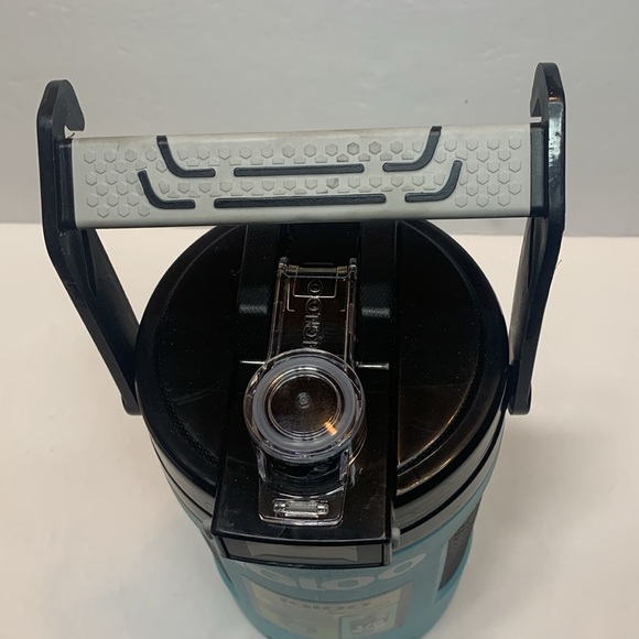 Igloo 1/2 Gallon Insulated Cooler Latitude Ultra Pro Blue New - Picture 6 of 13